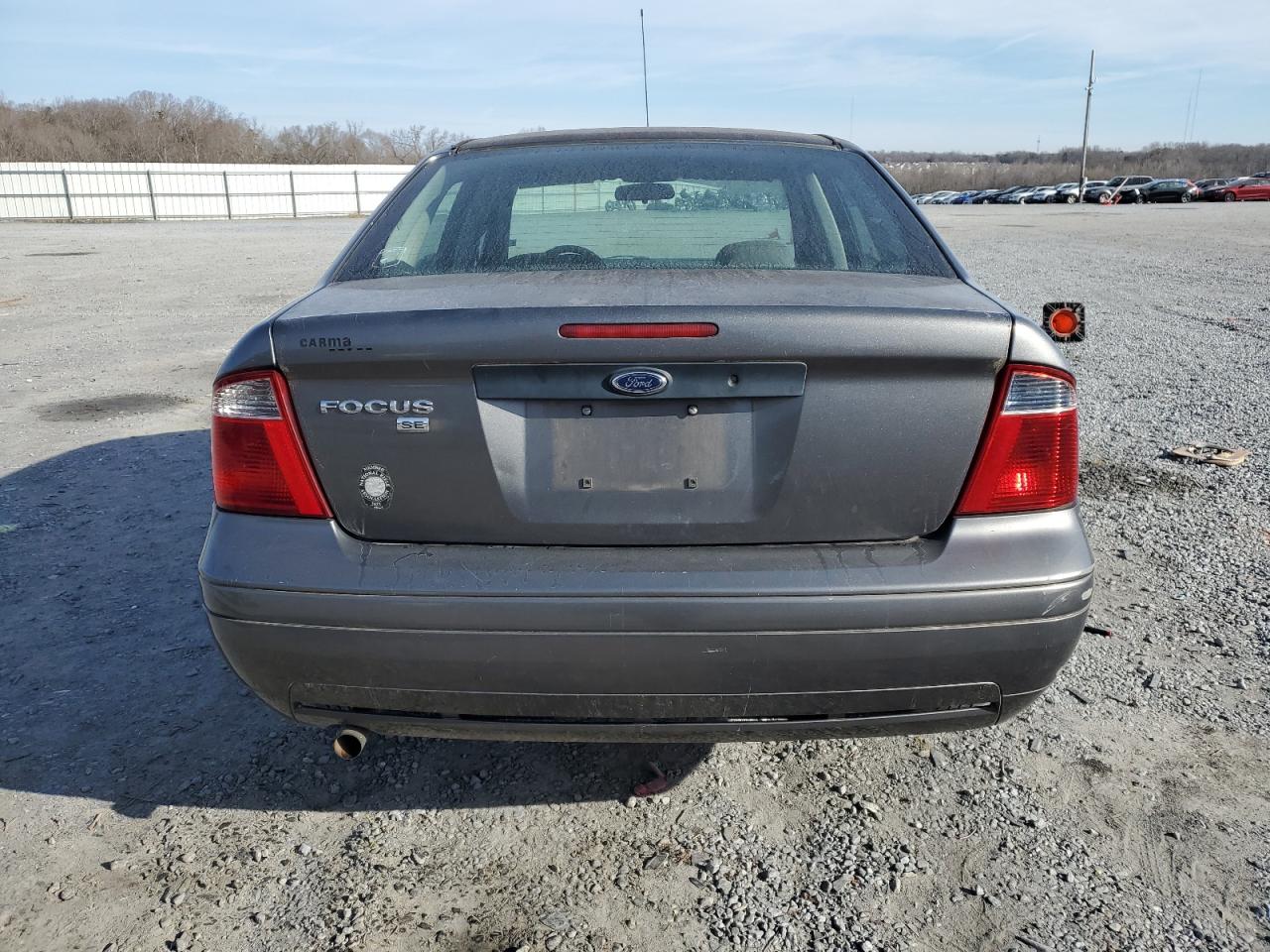 2007 Ford Focus VIN 1FAFP34NX7W348348 Copart auction photo, side / front end damage thumbnail 6