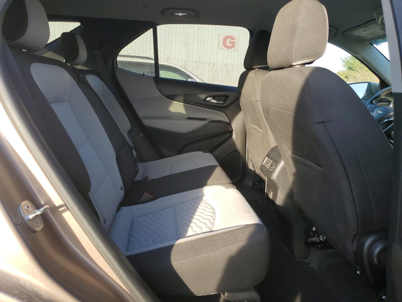 2019 Chevrolet Equinox VIN 2GNAXUEV9K6158835 Copart auction photo, front end / minor dent/scratches damage thumbnail 11