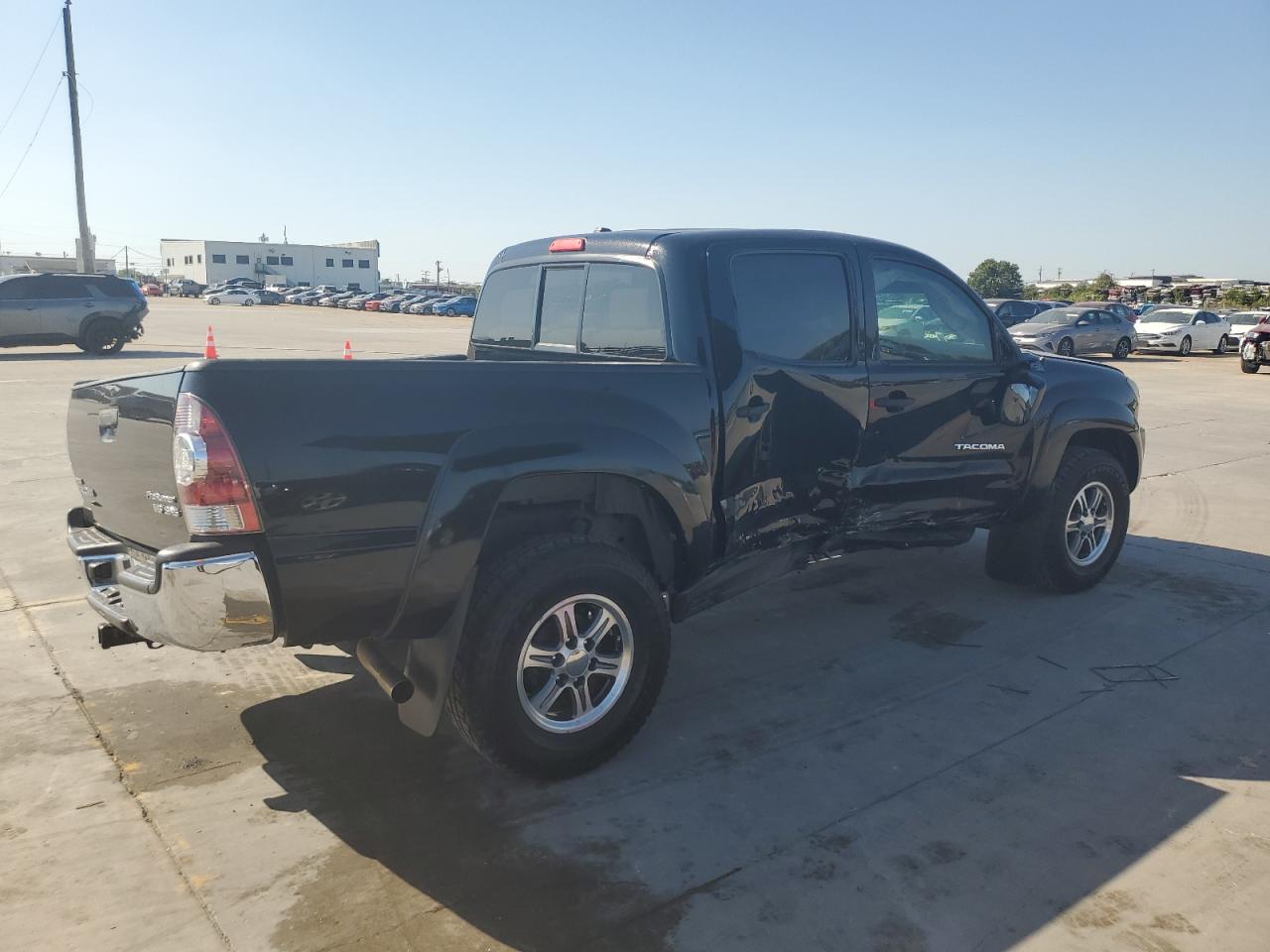 2011 Toyota Tacoma VIN 5TFJU4GN8BX003952 Copart auction photo, side damage thumbnail 3