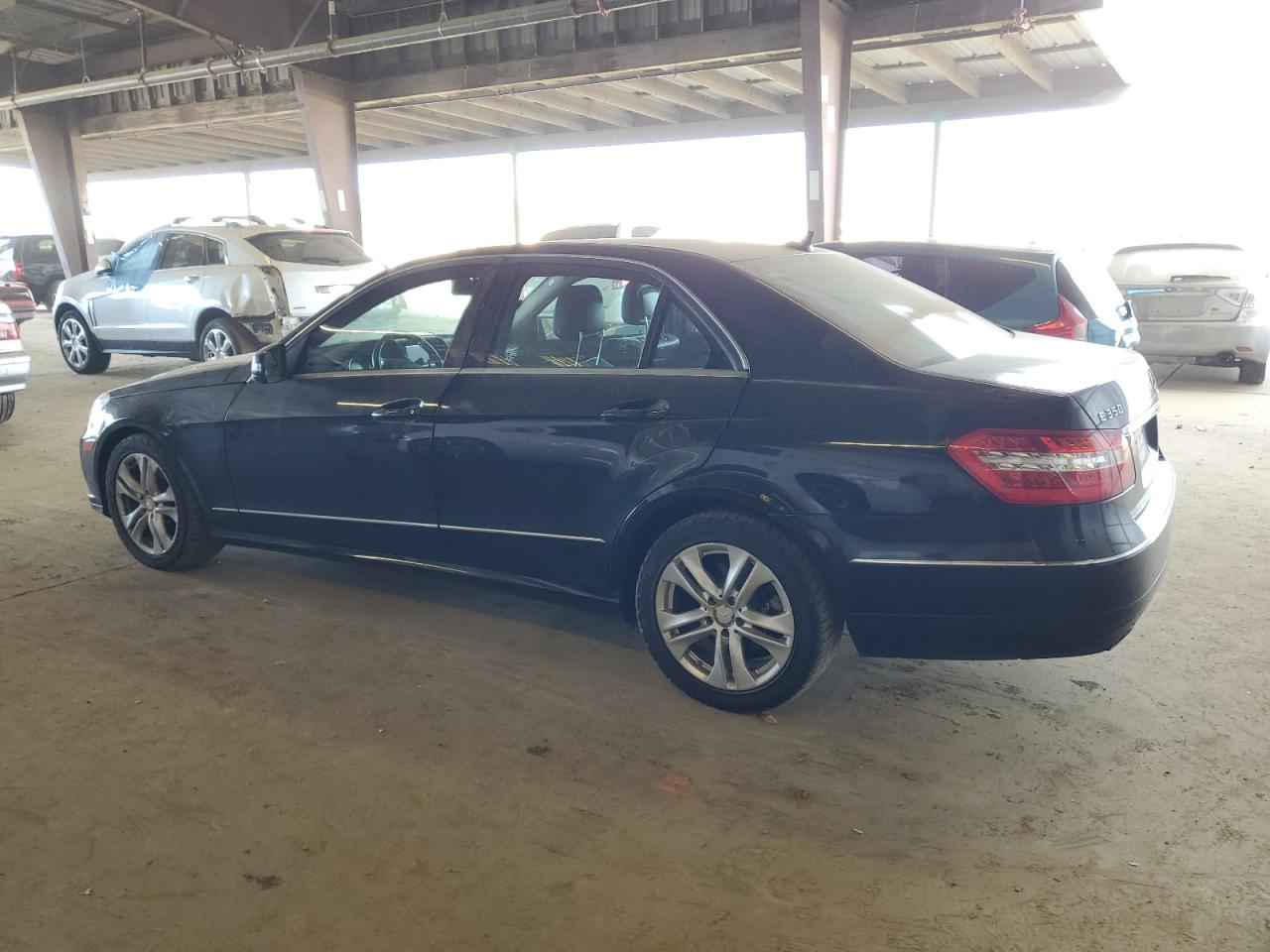 2011 Mercedes-Benz E-klasse VIN WDDHF5GB6BA471675 Copart auction photo, water/flood damage thumbnail 2
