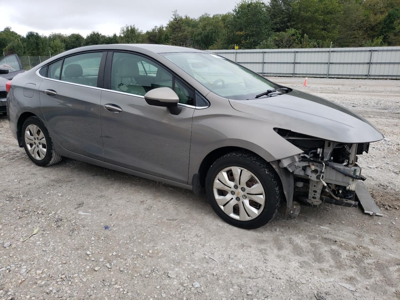 2018 Chevrolet Cruze VIN 1G1BE5SM8J7161947 Copart auction photo, front end damage thumbnail 4