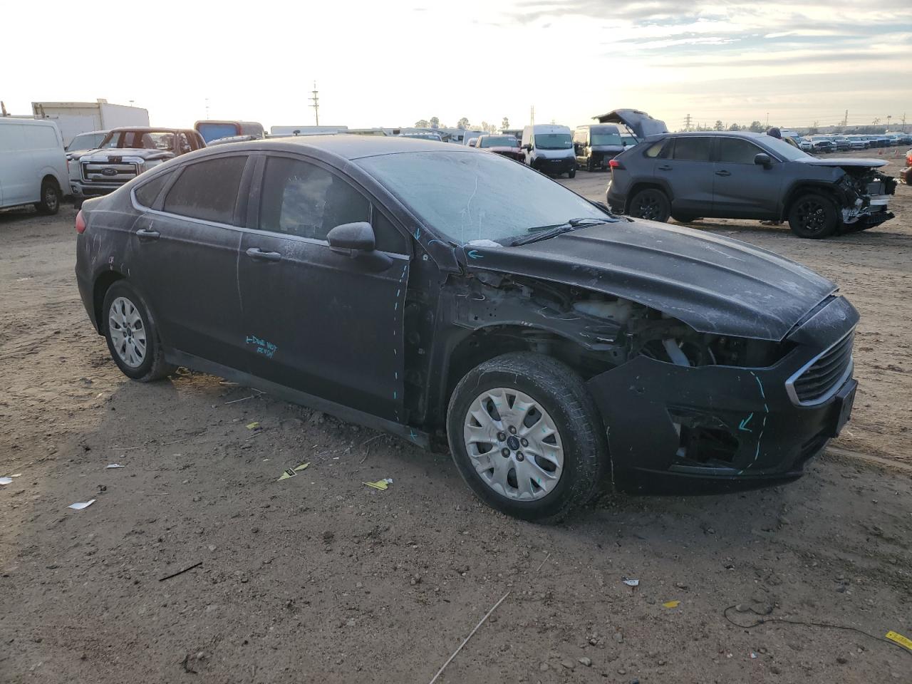 2020 Ford Fusion VIN 3FA6P0G77LR169225 Copart auction photo, front end / minor dent/scratches damage thumbnail 4