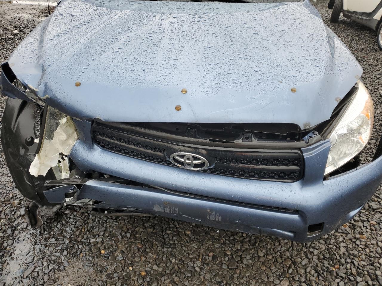 2008 Toyota RAV 4 VIN JTMBD33V186058648 Copart auction photo, front end damage thumbnail 11