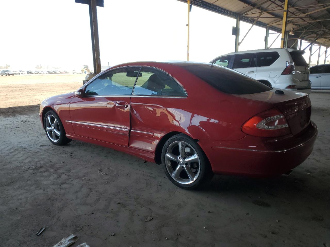 2005 Mercedes-Benz CLK-klasse VIN WDBTJ65J85F147426 Copart auction photo, side damage thumbnail 2