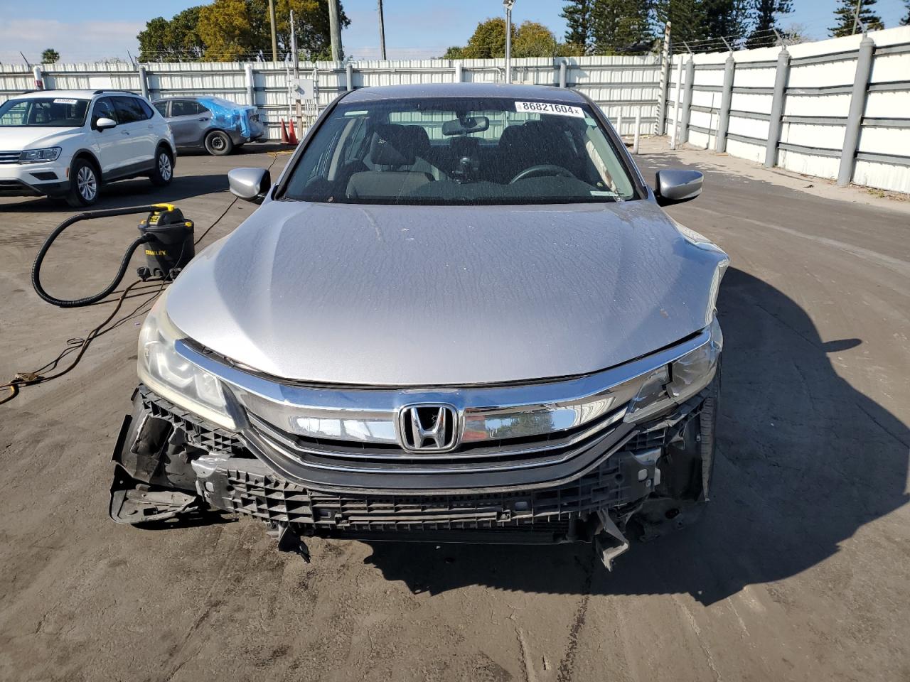 2017 Honda Accord VIN 1HGCR2F37HA307883 Copart auction photo, all over damage thumbnail 5