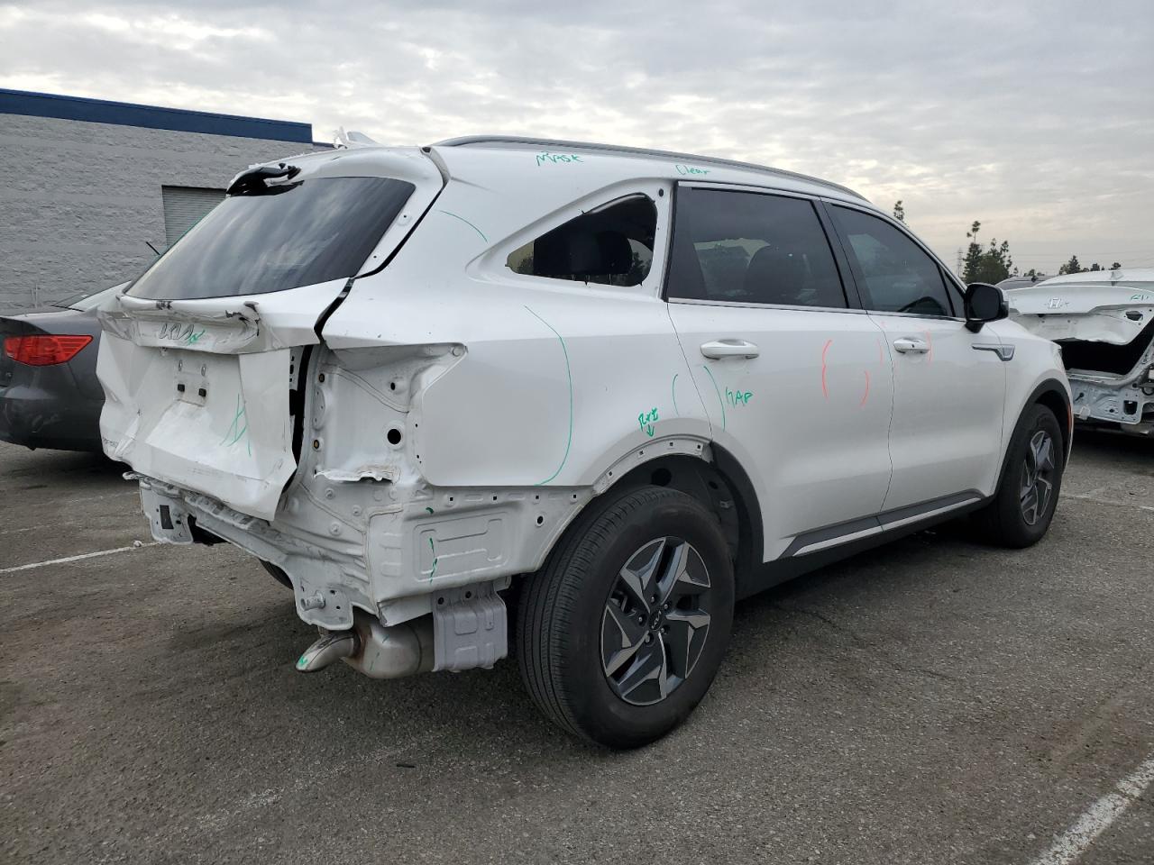 2023 KIA Sorento VIN KNDRH4LG8P5225991 Copart auction photo, rear end damage thumbnail 3