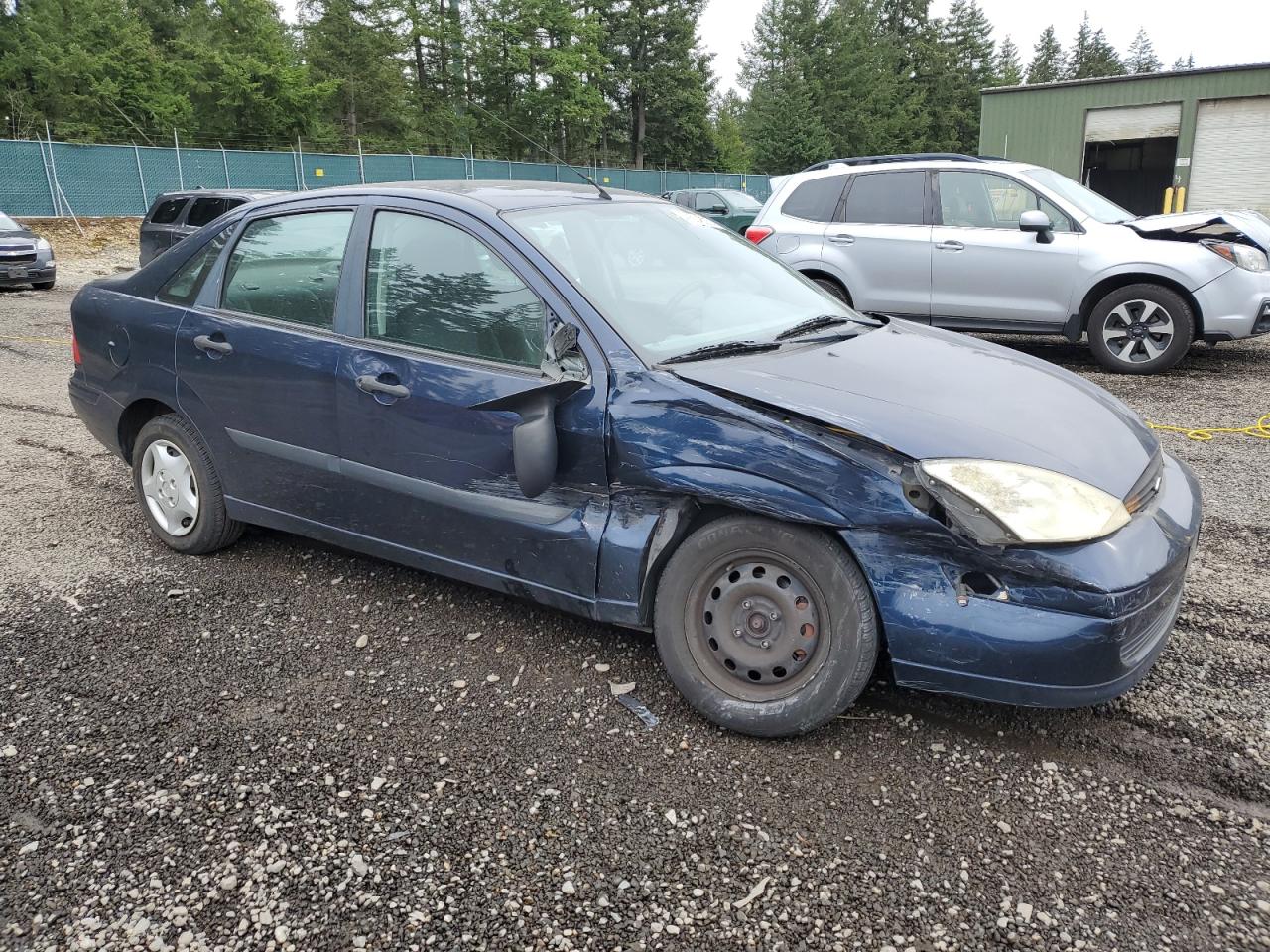 2002 Ford Focus VIN 1FAFP33P12W113185 Copart auction photo, front end / side damage thumbnail 4