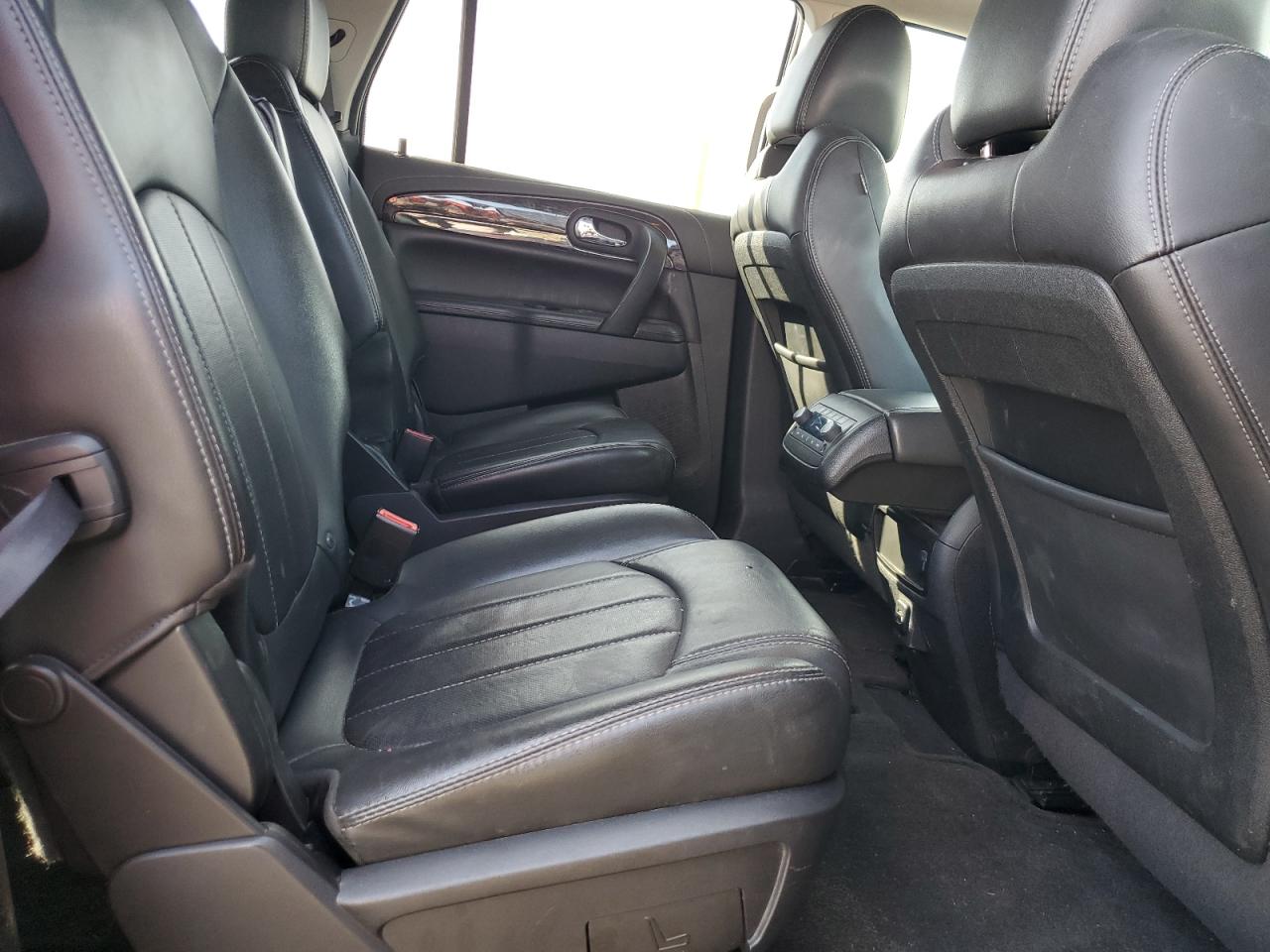 2017 Buick Enclave VIN 5GAKRBKD5HJ282962 Copart auction photo, front end / minor dent/scratches damage thumbnail 11