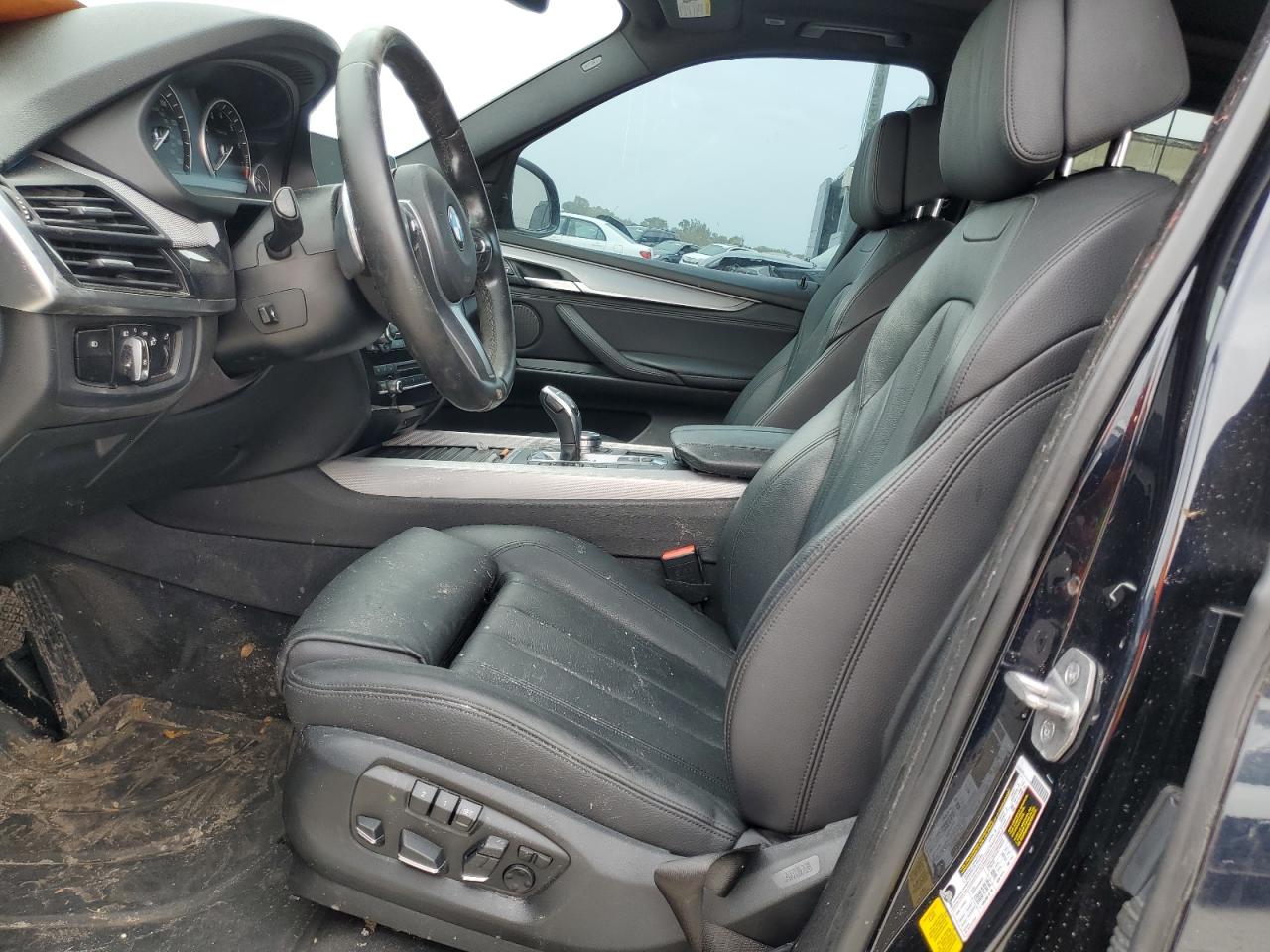 2017 BMW X5 VIN 5UXKR2C53H0U19522 Copart auction photo, water/flood / minor dent/scratches damage thumbnail 7