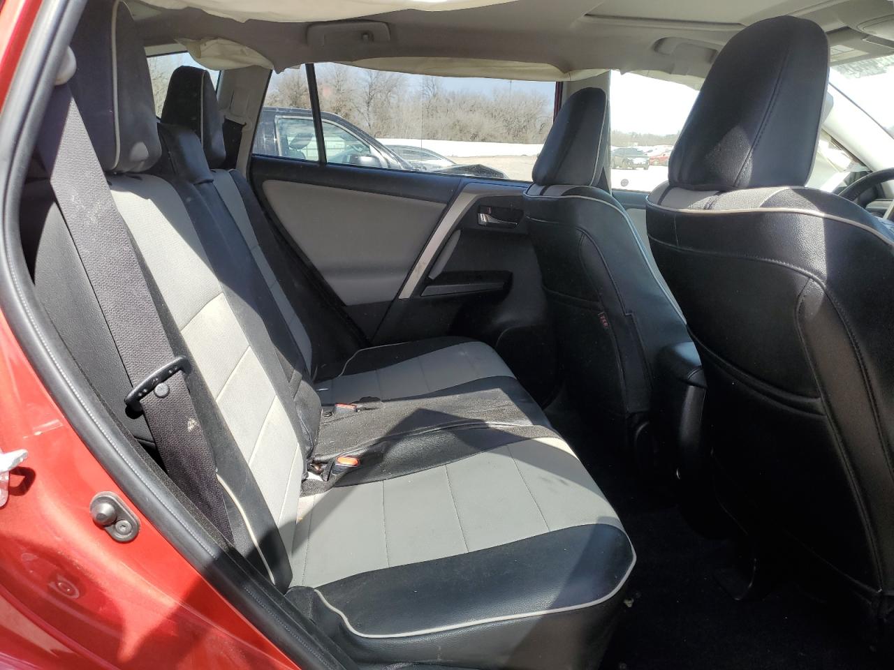2016 Toyota RAV 4 VIN JTMWFREV0GJ083547 Copart auction photo, front end / side damage thumbnail 11