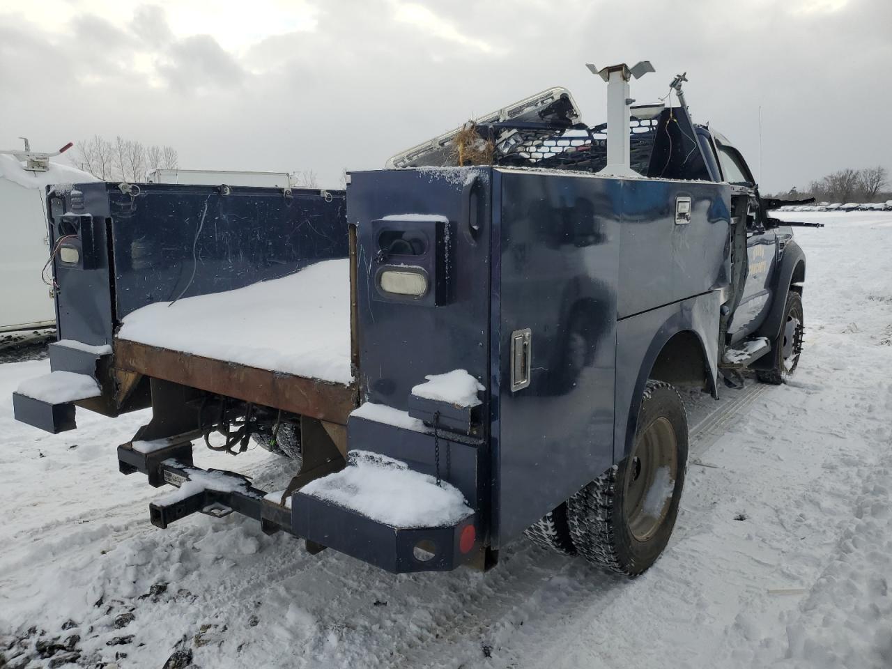 2010 Ford F450 VIN 1FDAF4HY0AEB36732 Copart auction photo, all over damage thumbnail 3