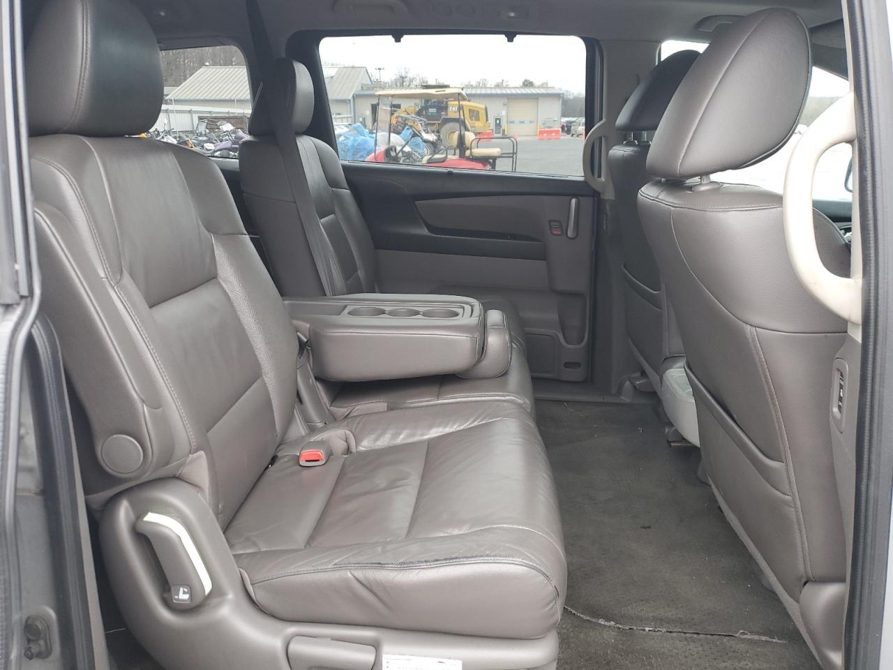 2011 Honda Odyssey VIN 5FNRL5H65BB014100 Copart auction photo, rear end / front end damage thumbnail 11