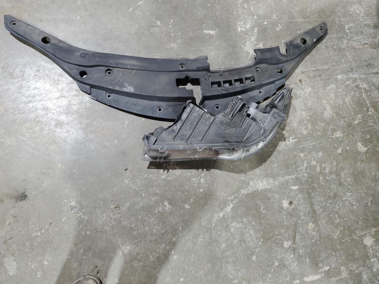 2016 Toyota Camry VIN 4T1BF1FKXGU536958 Copart auction photo, front end / minor dent/scratches damage thumbnail 14