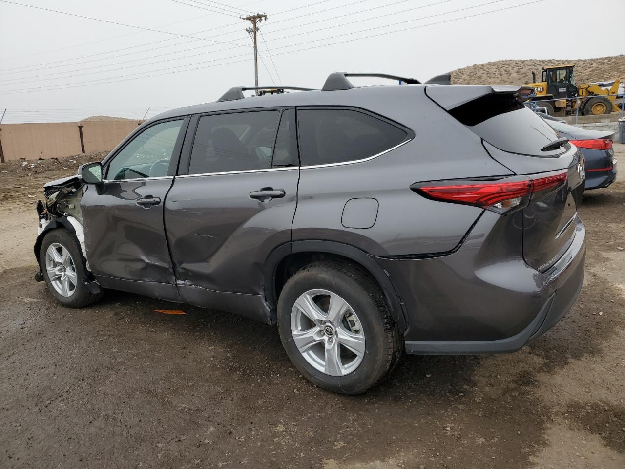 2022 Toyota Highlander VIN 5TDZARAH5NS516341 Copart auction photo, front end damage thumbnail 2