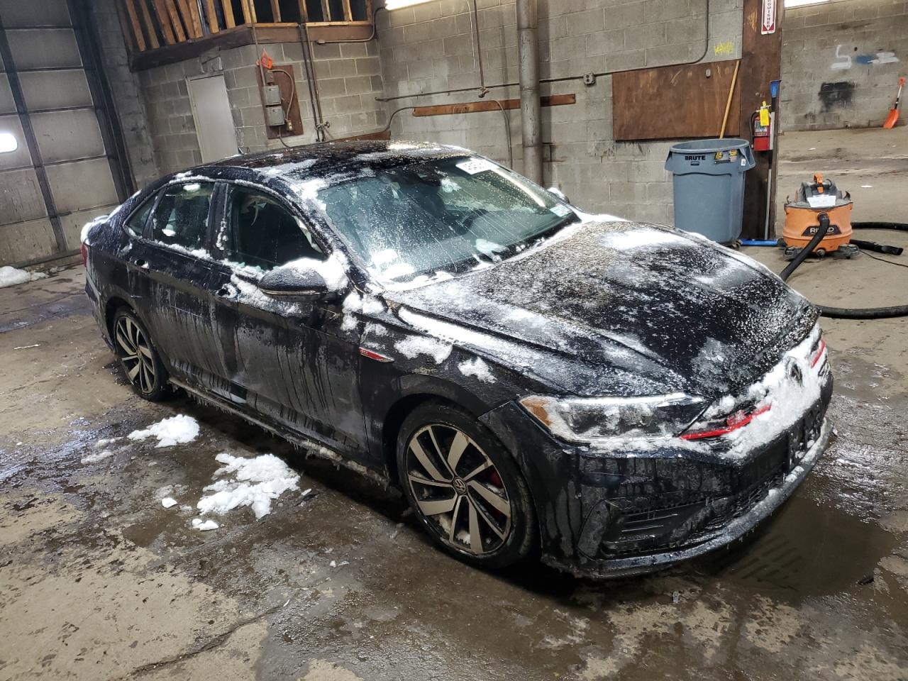 2021 Volkswagen Jetta VIN 3VW5T7BU8MM056063 Copart auction photo, side / front end damage thumbnail 4