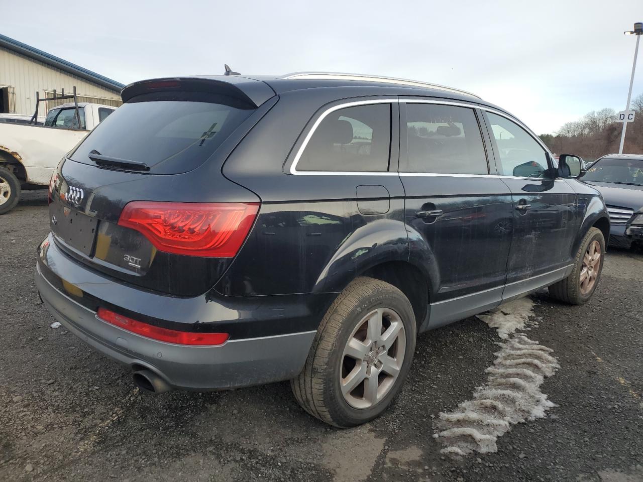 2014 Audi Q7 VIN WA1LGAFE0ED015786 Copart auction photo, minor dent/scratches damage thumbnail 3