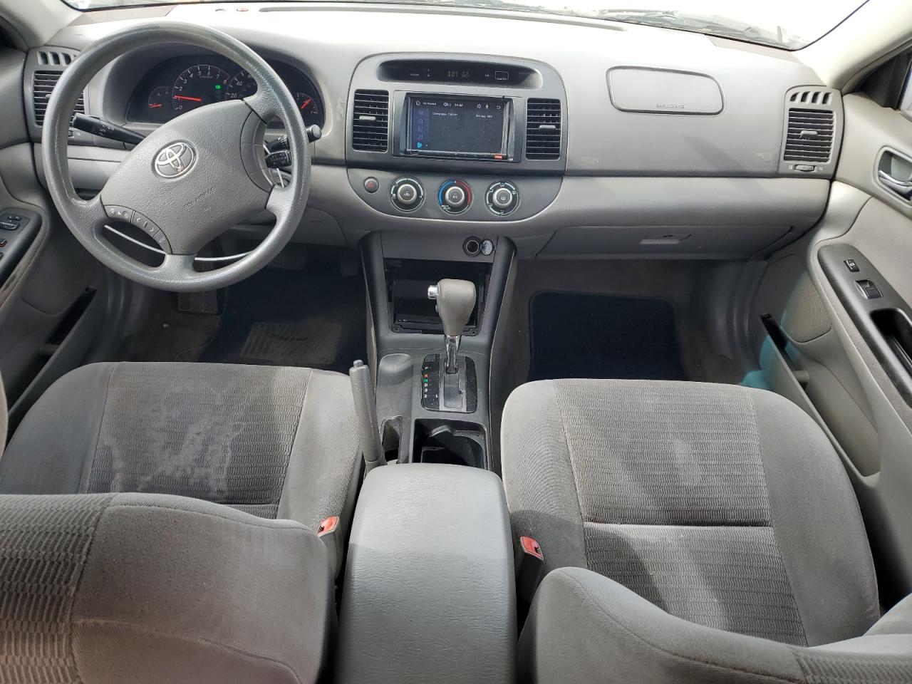 2005 Toyota Camry VIN 4T1BE32KX5U410746 Copart auction photo, side / rear end damage thumbnail 8