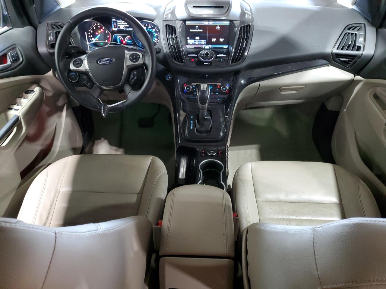 2014 Ford Escape VIN 1FMCU0JX1EUE13277 Copart auction photo, side / rear end damage thumbnail 8