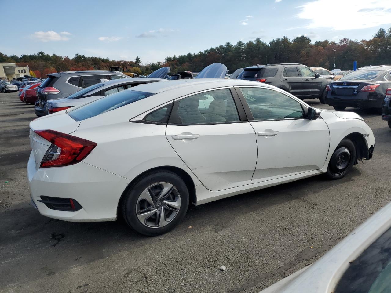 2019 Honda Civic VIN 2HGFC2F62KH525845 Copart auction photo, front end / side damage thumbnail 3
