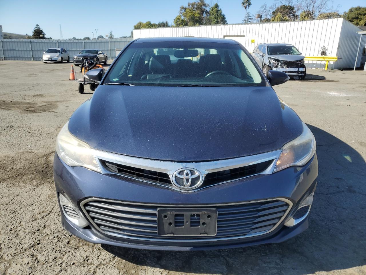 2015 Toyota Avalon VIN 4T1BK1EBXFU170057 Copart auction photo, rear end / side damage thumbnail 5
