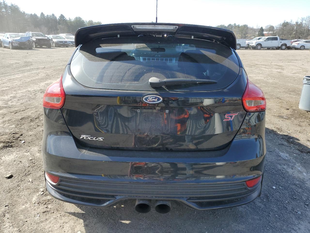 2018 Ford Focus VIN 1FADP3L9XJL285210 Copart auction photo, front end / side damage thumbnail 6