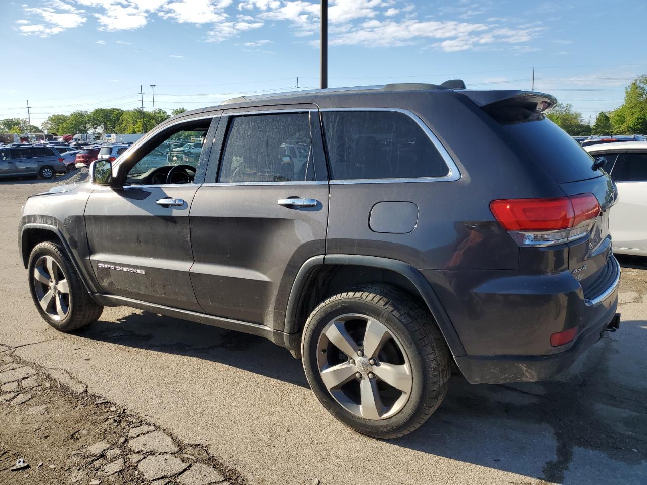 2015 Jeep Grand Cherokee VIN 1C4RJFBG7FC830788 Copart auction photo, burn - engine / minor dent/scratches damage thumbnail 2