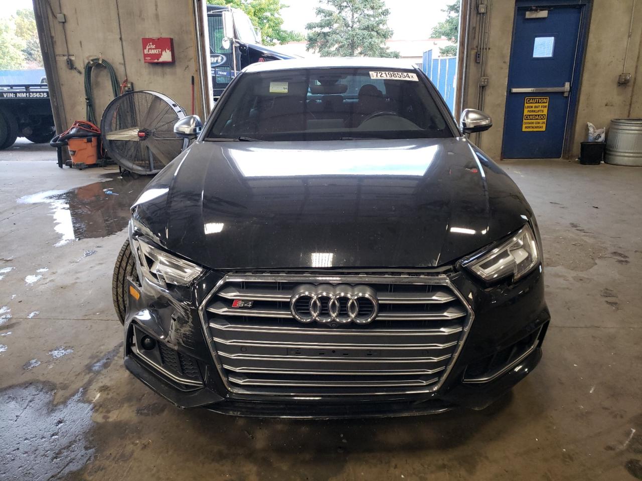2018 Audi RS4 VIN WAUC4AF41JA003581 Copart auction photo, side / all over damage thumbnail 5