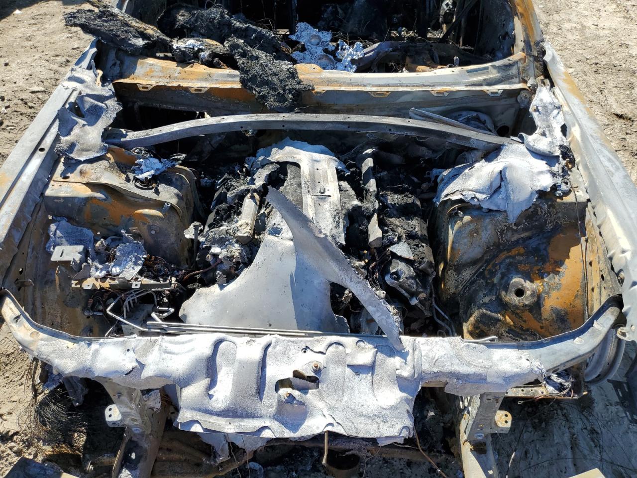 2015 Dodge Challenger VIN 2C3CDZFJ8FH718412 Copart auction photo, burn damage thumbnail 11