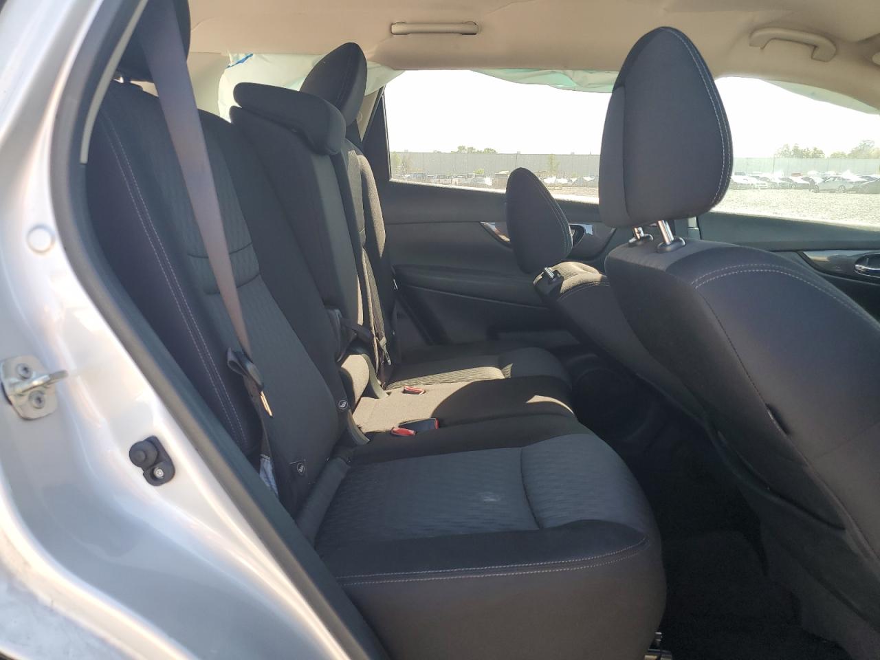 2019 Nissan Rogue VIN JN8AT2MT9KW252085 Copart auction photo, front end / side damage thumbnail 11
