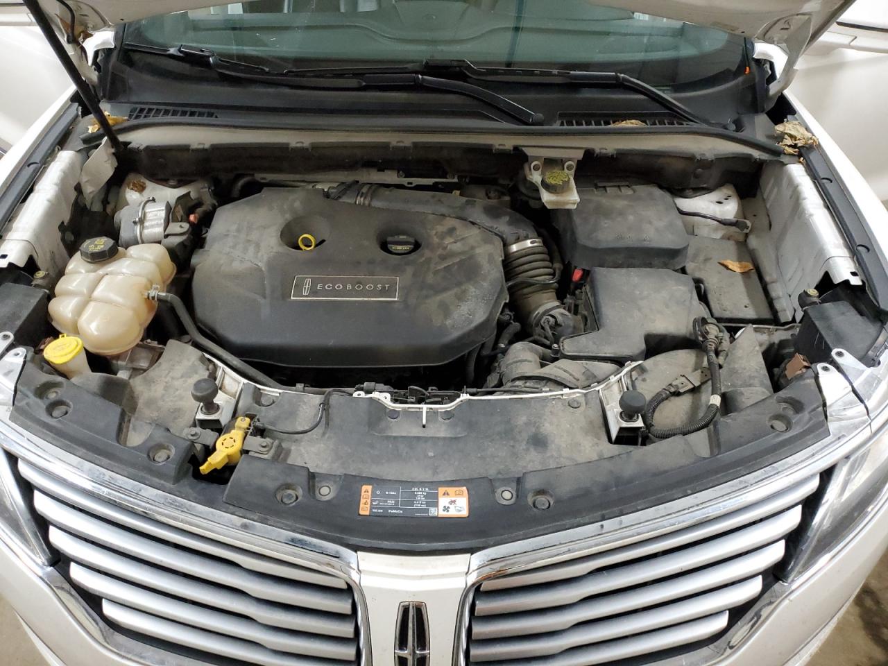 2015 Lincoln MKZ VIN 5LMTJ2AH6FUJ15156 Copart auction photo, rear end / front end damage thumbnail 12