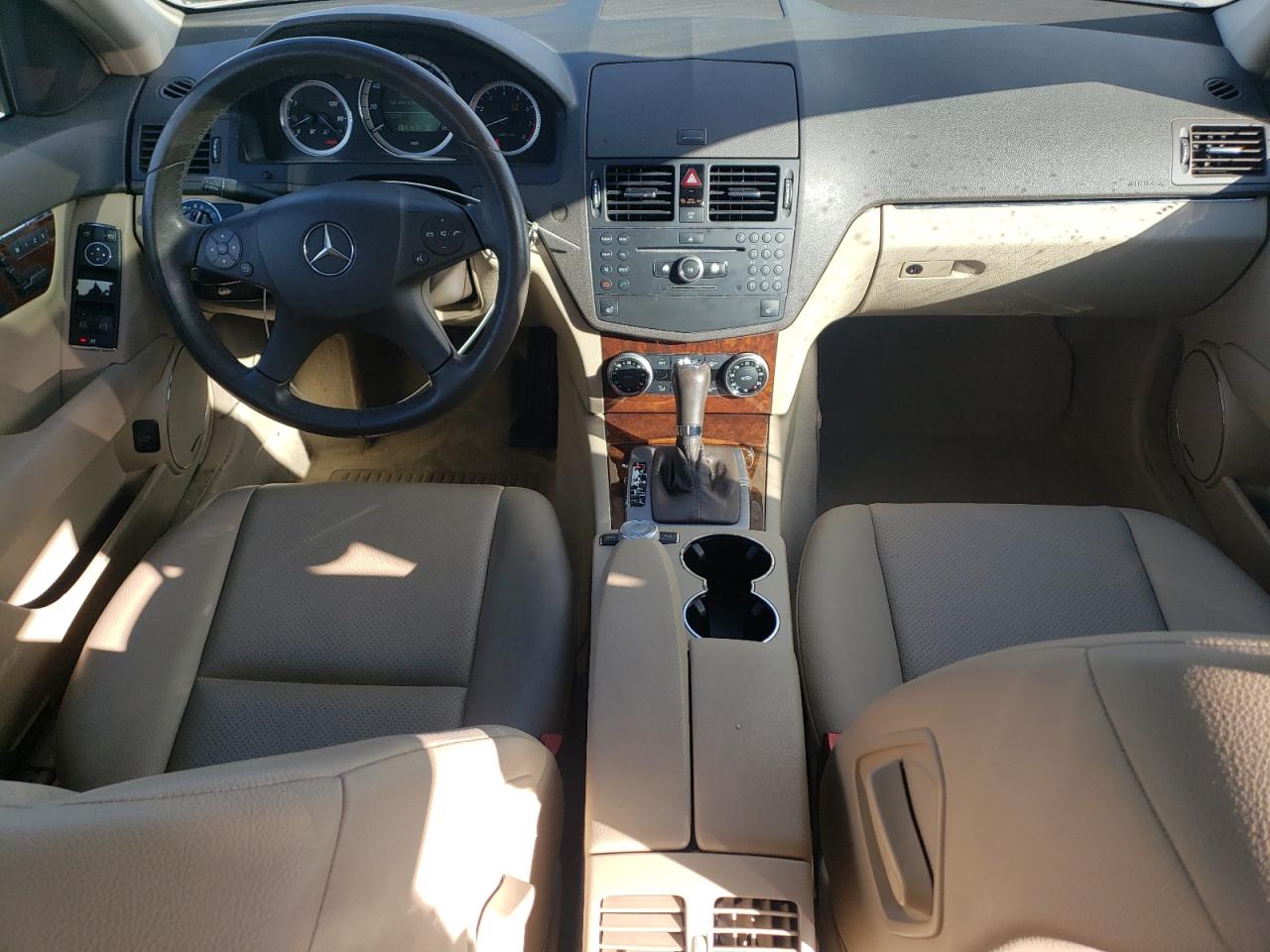 2009 Mercedes-Benz C-klasse VIN WDDGF54X39R069927 Copart auction photo, side / hail damage thumbnail 8