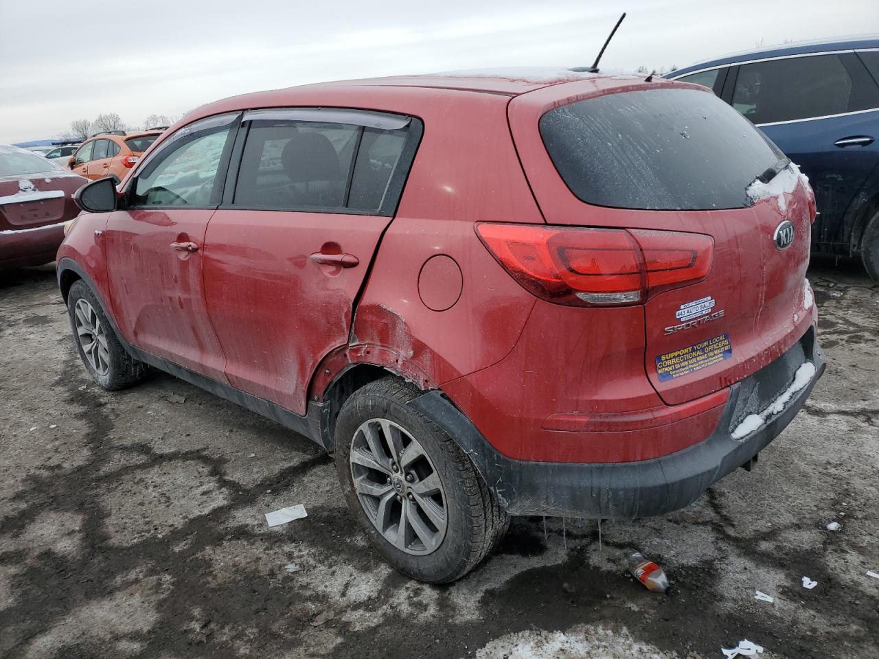 2015 KIA Sportage VIN KNDPBCAC5F7676561 Copart auction photo, side / front end damage thumbnail 2