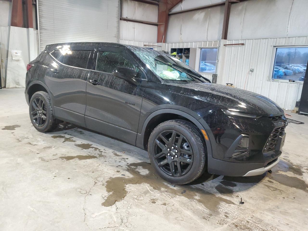 2021 Chevrolet Blazer VIN 3GNKBHR44MS579832 Copart auction photo, front end damage thumbnail 4