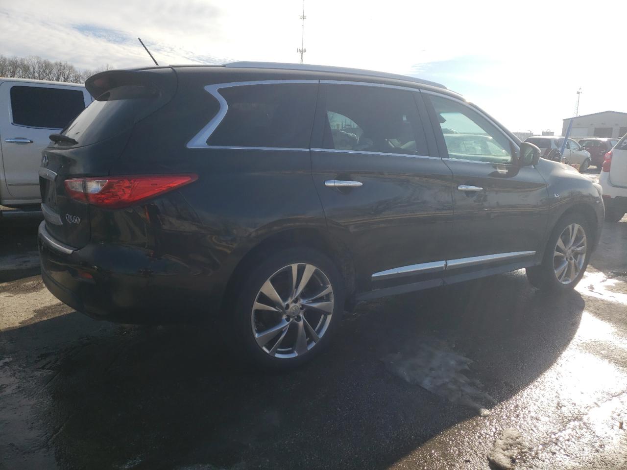 2014 Infiniti QX60 VIN 5N1AL0MM5EC500858 Copart auction photo, undercarriage / hail damage thumbnail 3