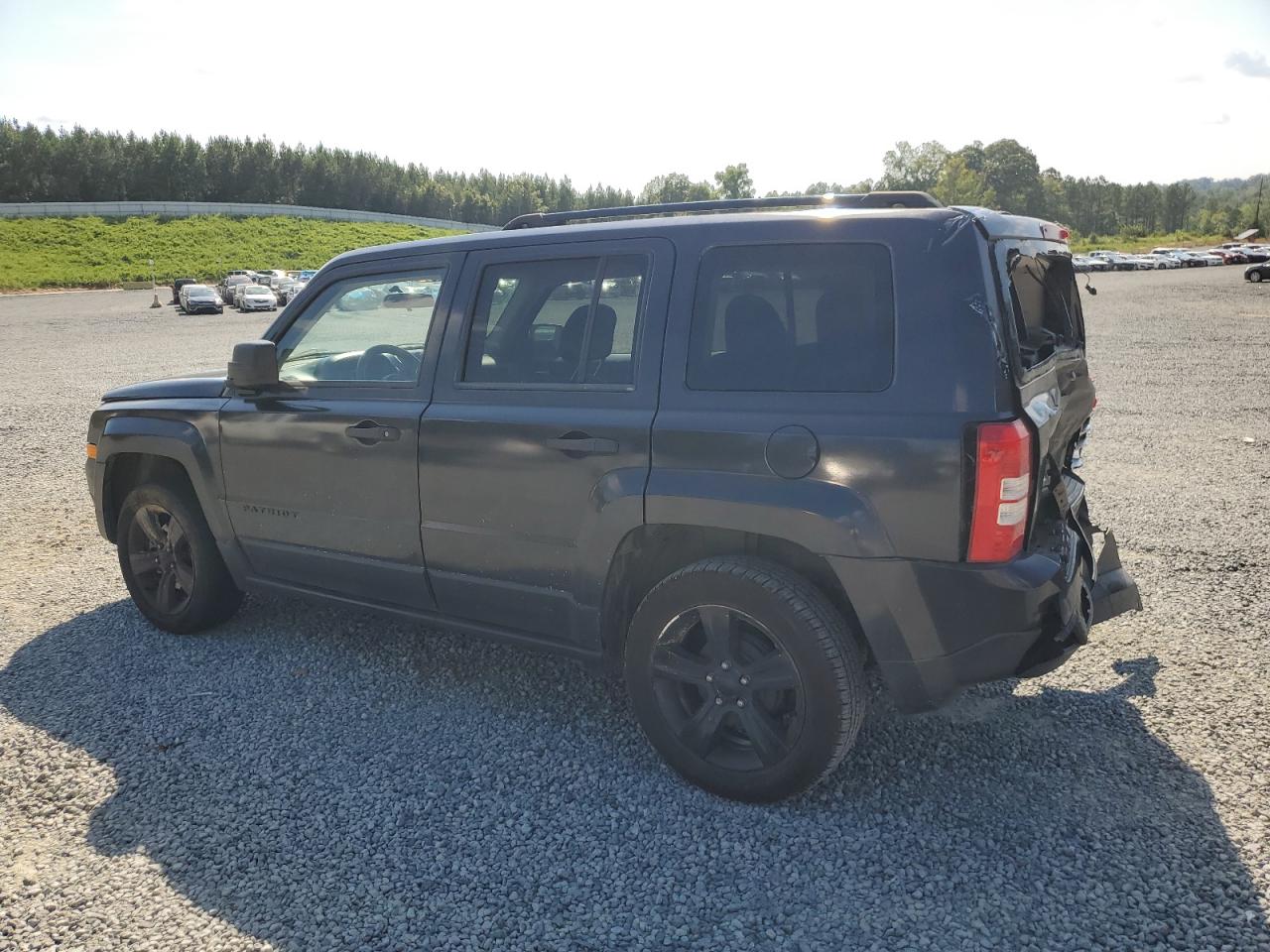 2015 Jeep Liberty (Patriot) VIN 1C4NJPBA8FD341617 Copart auction photo, rear end damage thumbnail 2