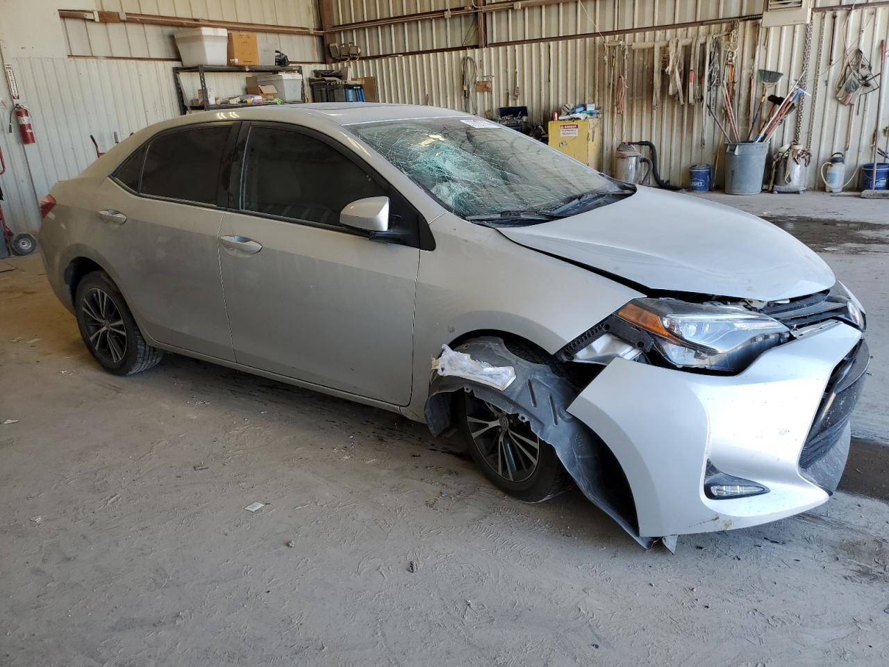 2017 Toyota Corolla VIN 2T1BURHE6HC814995 Copart auction photo, front end / side damage thumbnail 4