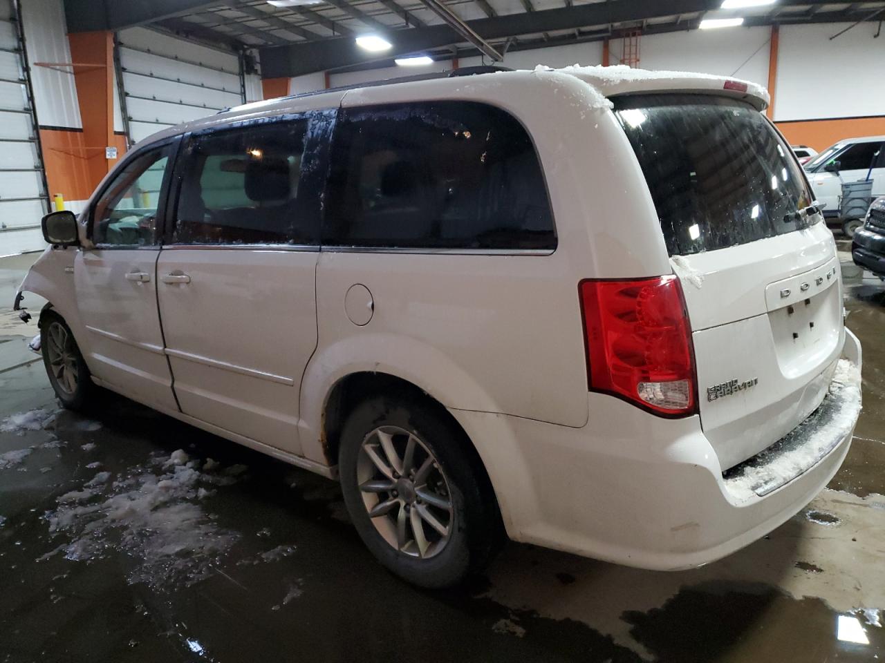 2014 Dodge Caravan VIN 2C4RDGBG2ER379112 Copart auction photo, front end / side damage thumbnail 2