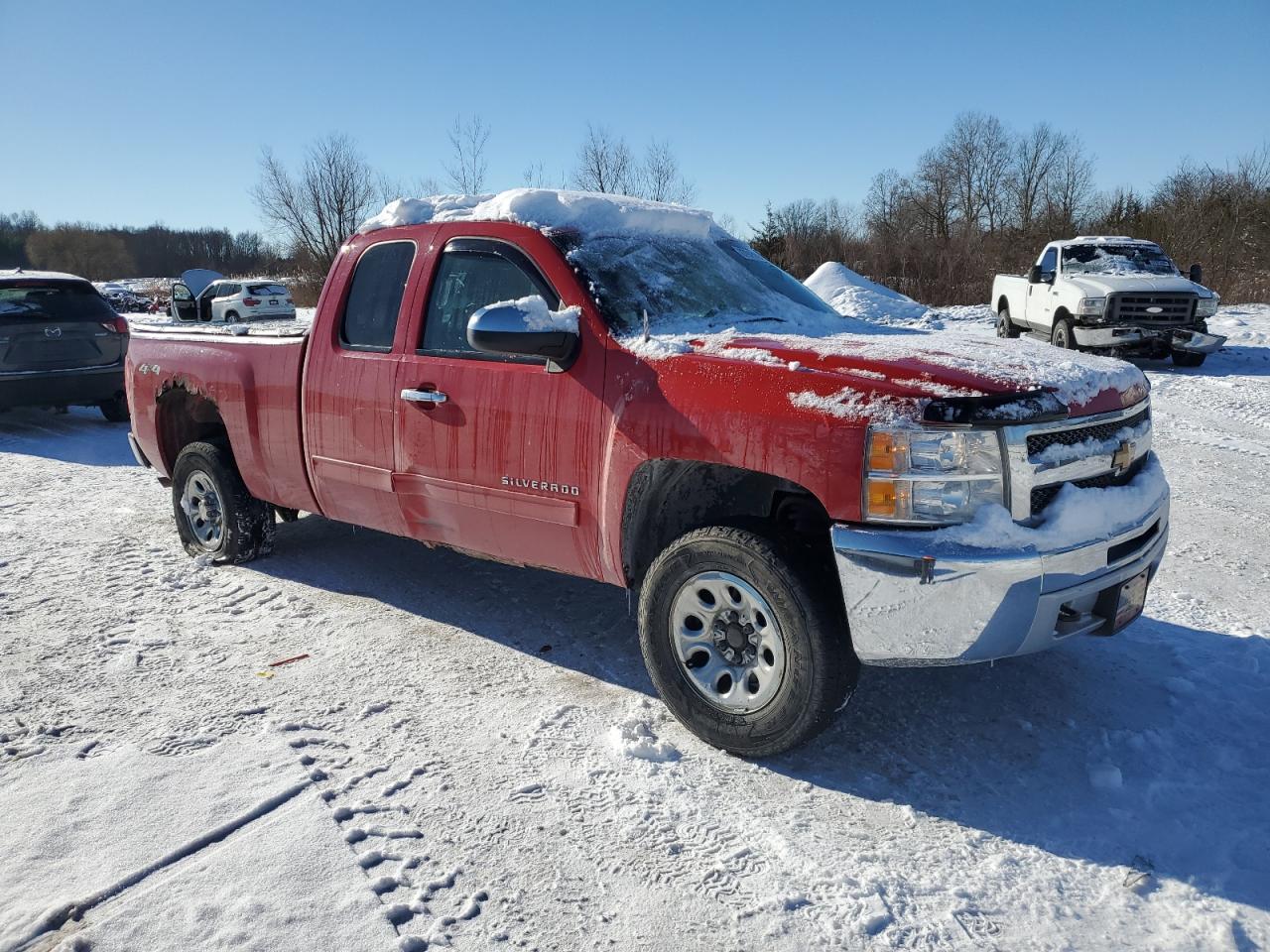 2013 Chevrolet Silverado VIN 1GCRKSEA6DZ342732 Copart auction photo, front end / side damage thumbnail 4