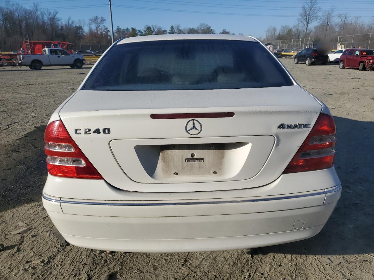 2004 Mercedes-Benz C-klasse VIN WDBRF81J44F502877 Copart auction photo, minor dent/scratches damage thumbnail 6