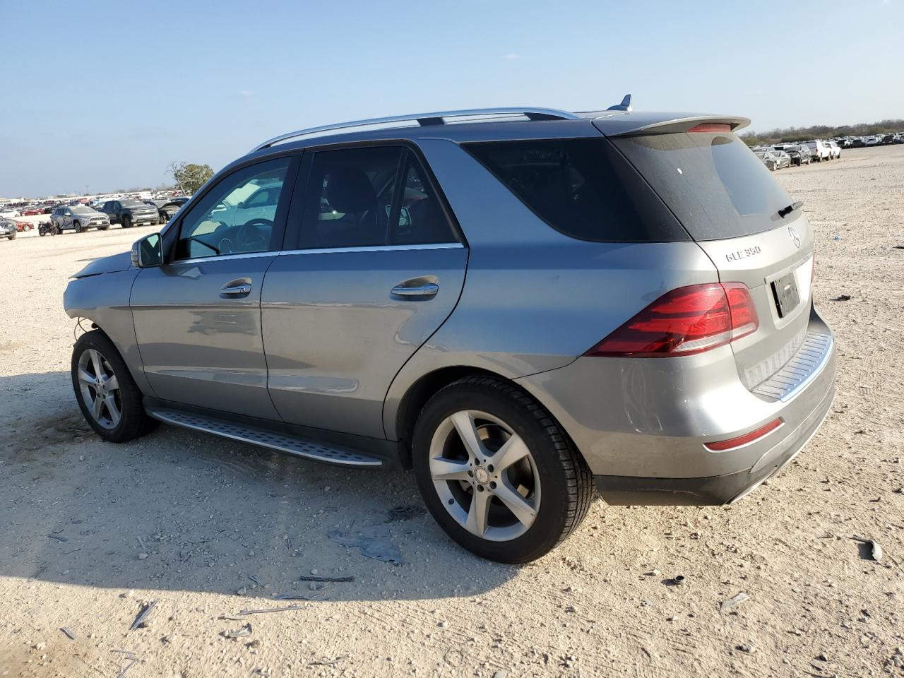 2016 Mercedes-Benz GLE VIN 4JGDA5HB5GA676526 Copart auction photo, front end / minor dent/scratches damage thumbnail 2