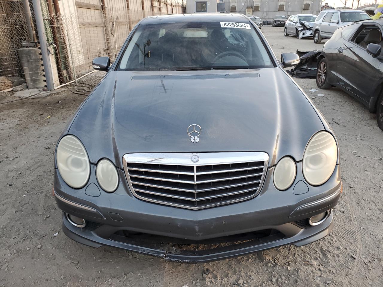 2009 Mercedes-Benz E-klasse VIN WDBUF56X39B420532 Copart auction photo, minor dent/scratches damage thumbnail 5