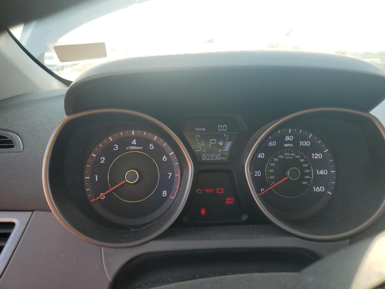 2015 Hyundai Elantra VIN 5NPDH4AE9FH638562 Copart auction photo, vandalism damage thumbnail 9