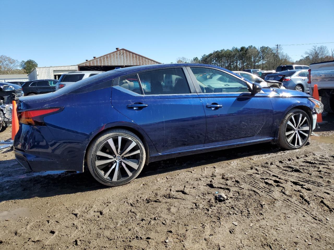 2019 Nissan Altima VIN 1N4BL4CVXKC247211 Copart auction photo, front end damage thumbnail 3