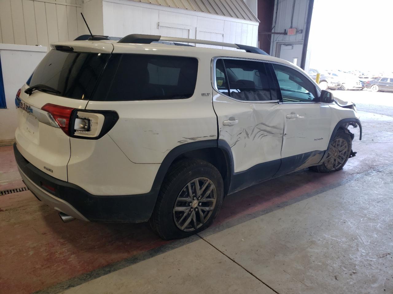 2017 GMC Acadia VIN 1GKKNULS0HZ326231 Copart auction photo, side / front end damage thumbnail 3