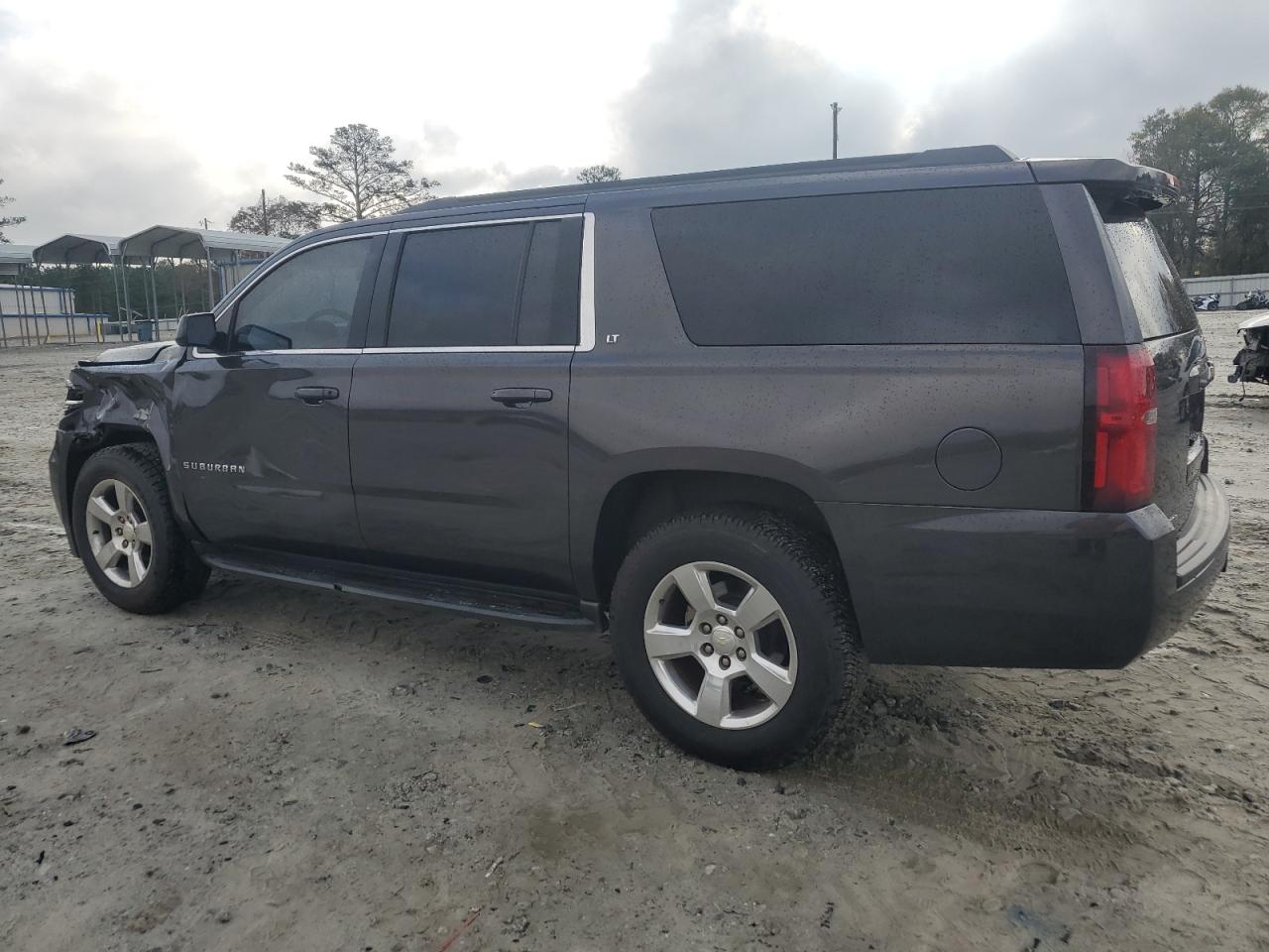 2015 Chevrolet Suburban VIN 1GNSCJKC2FR226548 Copart auction photo, front end / side damage thumbnail 2