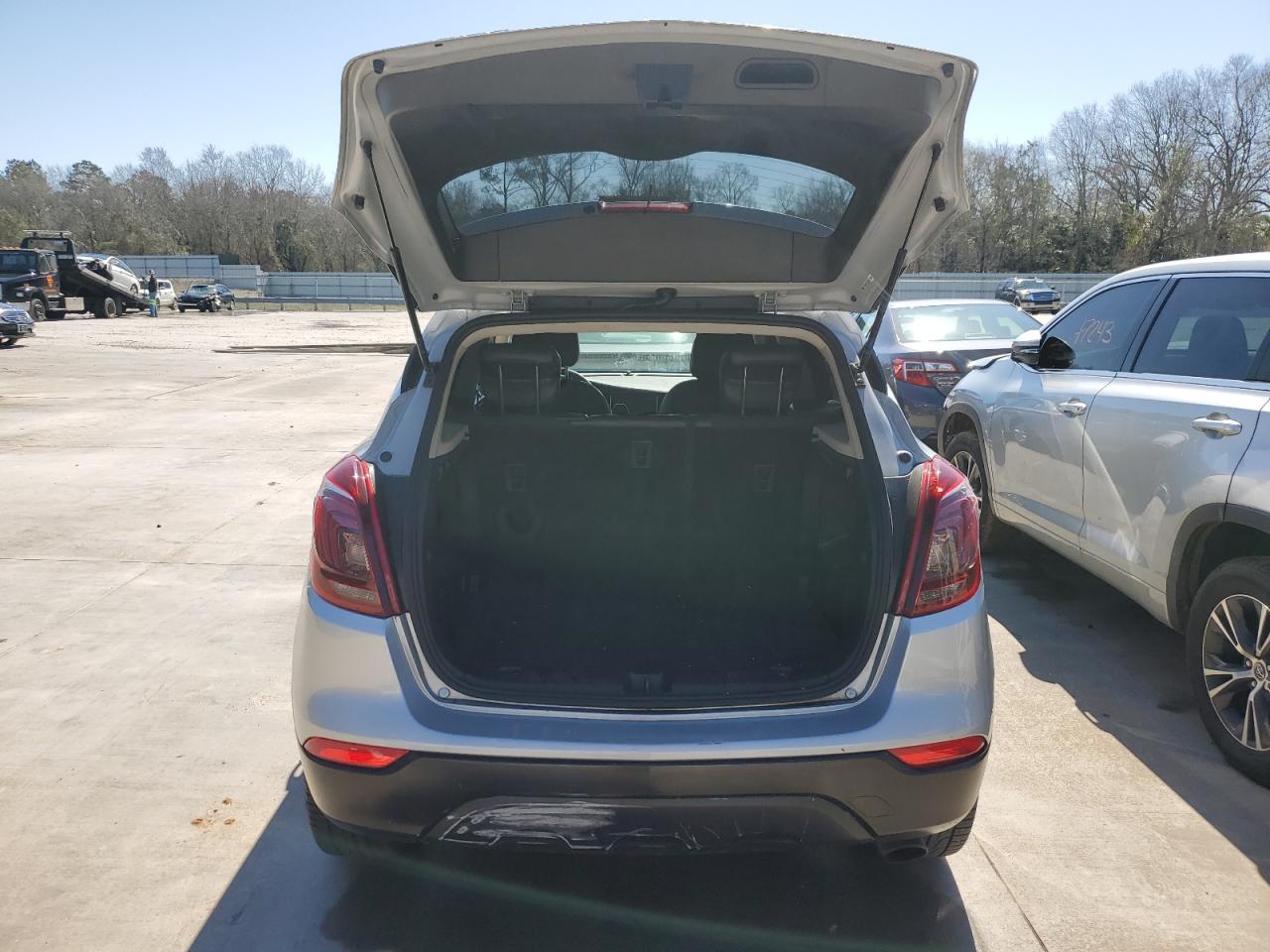 2018 Buick Encore VIN KL4CJASBXJB507650 Copart auction photo, front end / minor dent/scratches damage thumbnail 6