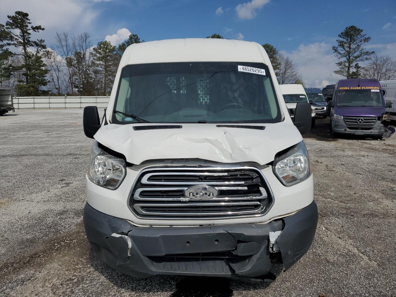 2016 Ford Transit VIN 1FTYR2CM6GKA84438 Copart auction photo, front end / side damage thumbnail 5