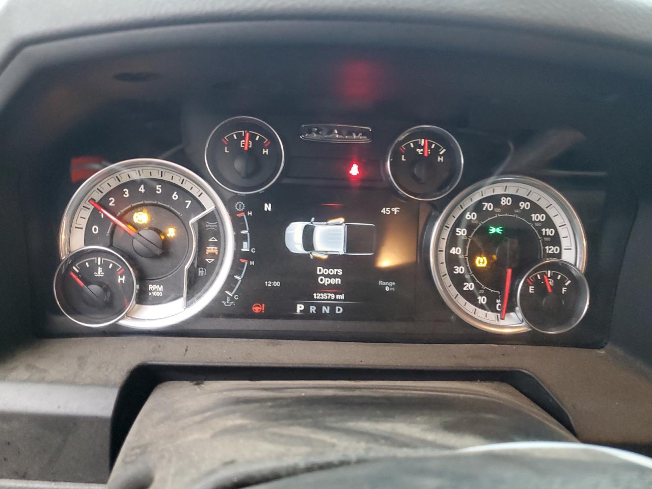 2016 RAM 1500 VIN 1C6RR7LT5GS140949 Copart auction photo, all over damage thumbnail 9