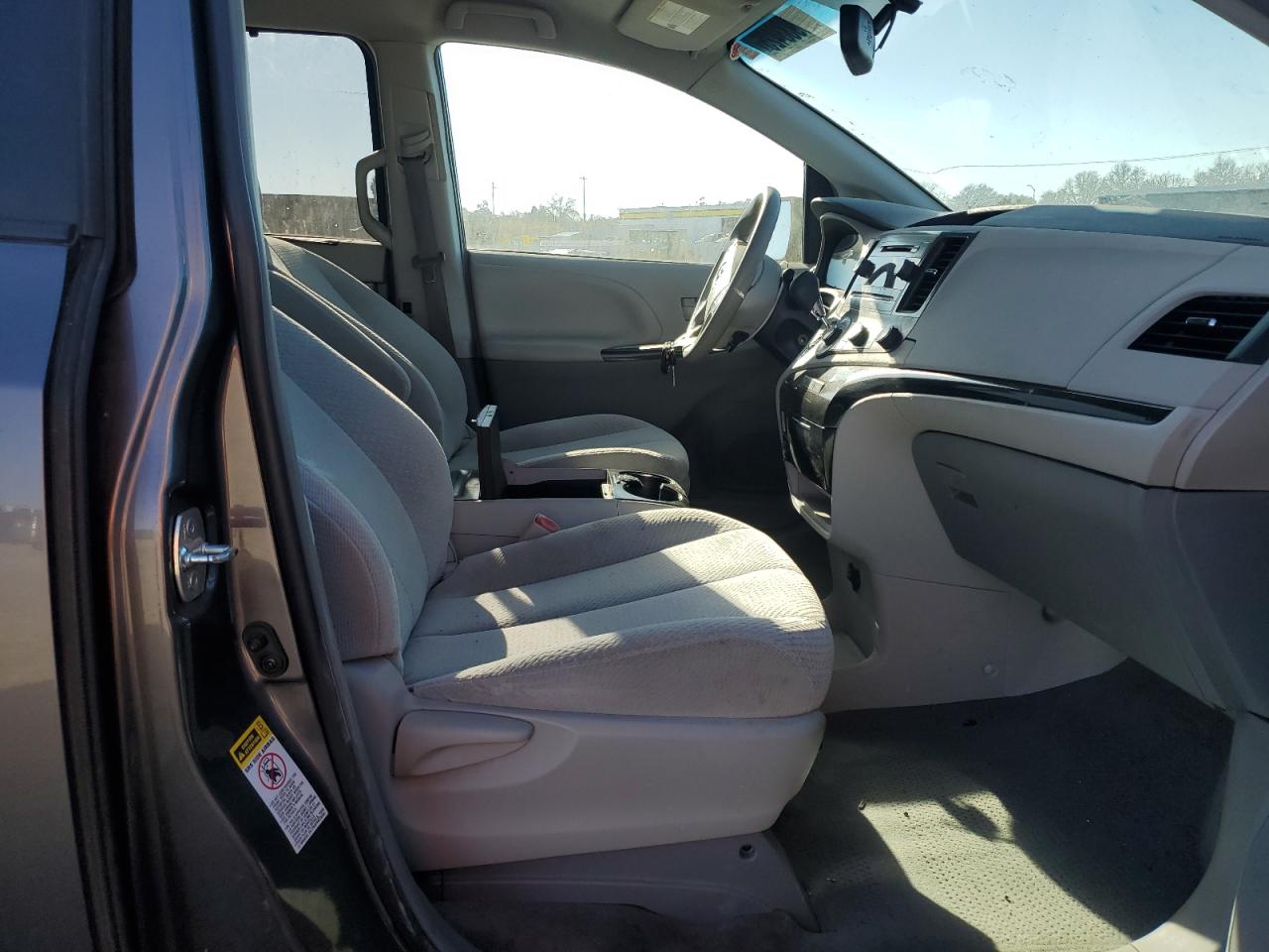 2012 Toyota Sienna VIN 5TDKK3DC4CS254725 Copart auction photo, side damage thumbnail 7