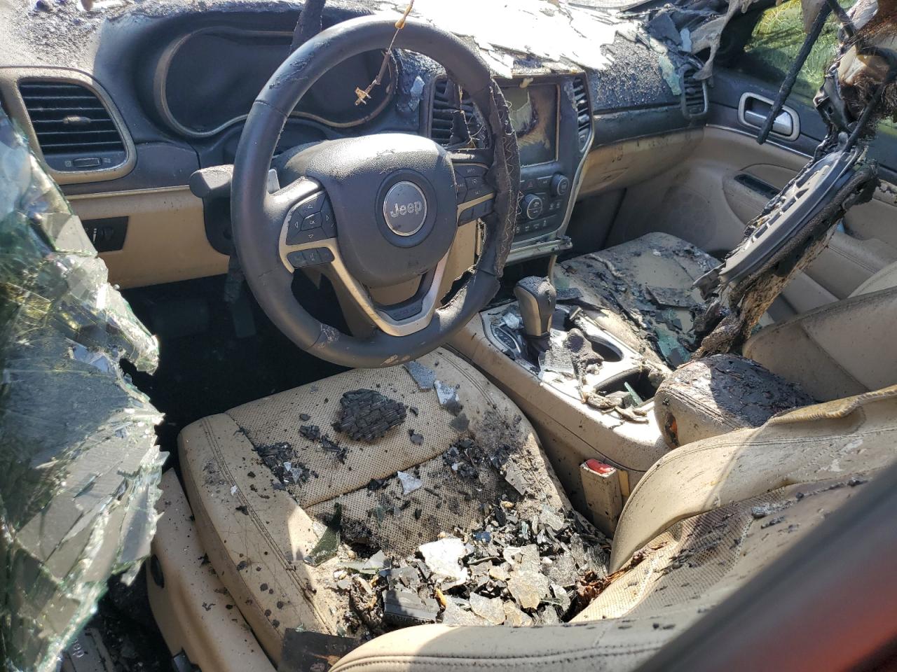 2017 Jeep Grand Cherokee VIN 1C4RJEBG1HC798319 Copart auction photo, burn damage thumbnail 8
